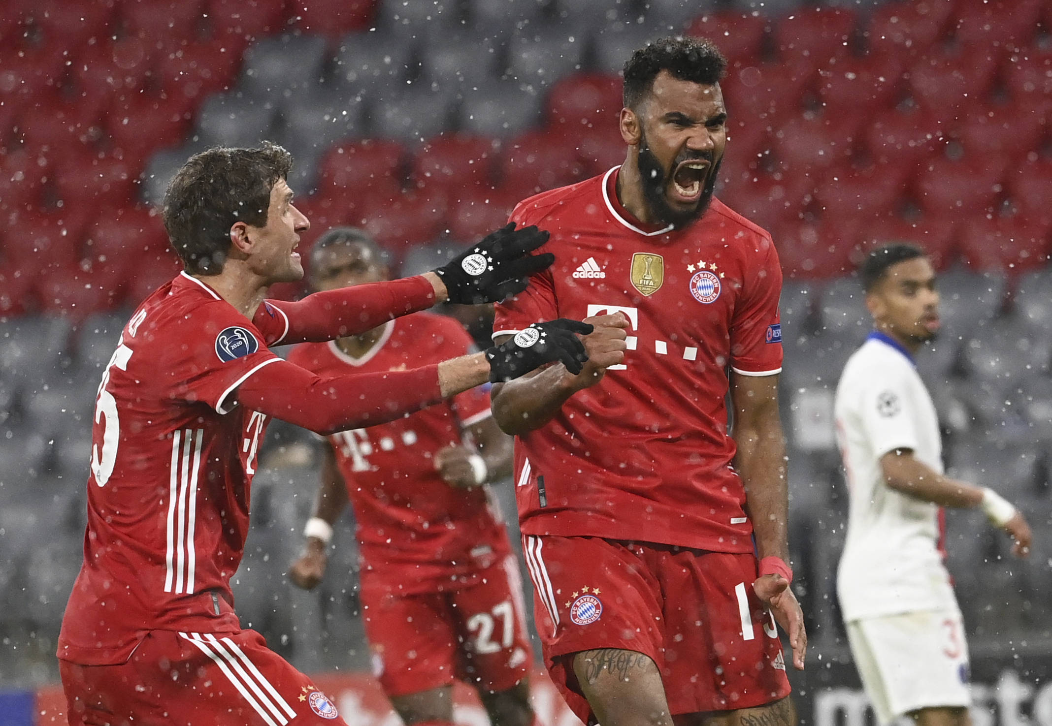 巴尔韦德：后场有库尔图瓦和前场有姆巴佩，我们很安心（巴尔韦德：后有库尔图瓦、前有姆巴佩，我们心里更有底）