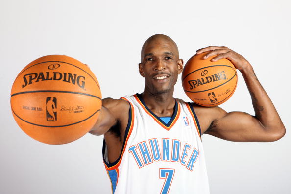 记者：若无意外费尔明周末将复出；德容正常训练但感冒还没好（记者称费尔明周末或迎复出，德容已随队合练但感冒未愈）