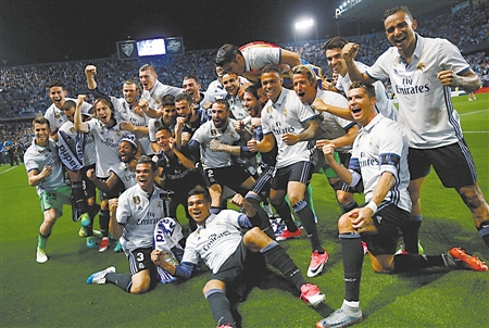 澳超战报：科斯格罗夫制胜，奥克兰FC 2-1中央海岸水手（澳超快讯：科斯格罗夫献制胜球，奥克兰FC2-1击退中央海岸水手）