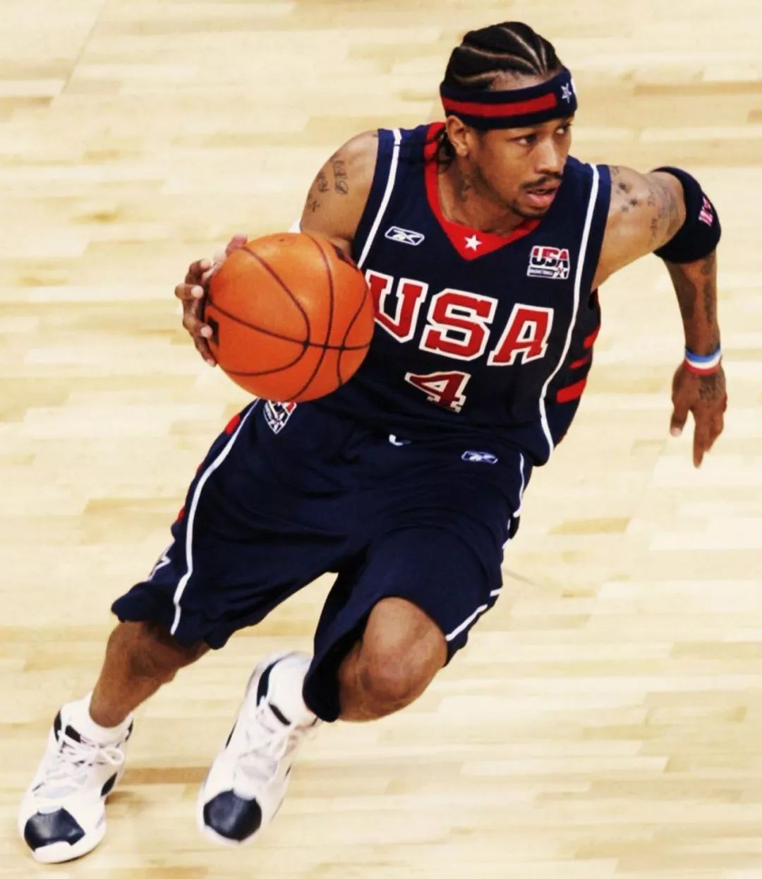 西甲前瞻：赫塔菲冲主场连胜，马竞盼取5连胜继续施压前3（西甲前瞻：赫塔菲剑指主场连胜，马竞力争五连胜紧逼前三）