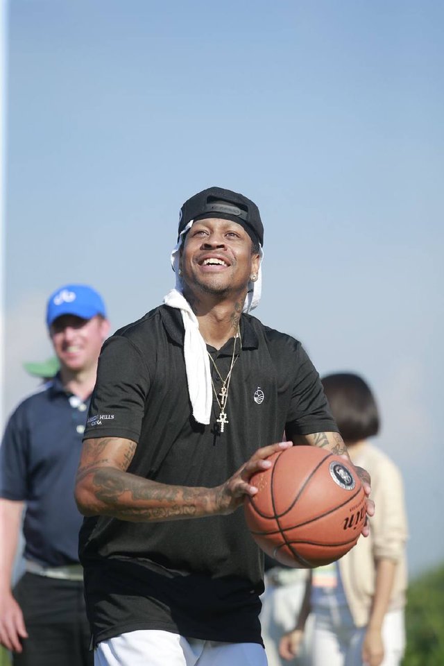 弑旧主，费瓦斯曾与林良铭、巴尔韦德在皇马B队做过队友（反戈旧主！费瓦斯曾与林良铭、巴尔韦德同效力皇马B队）