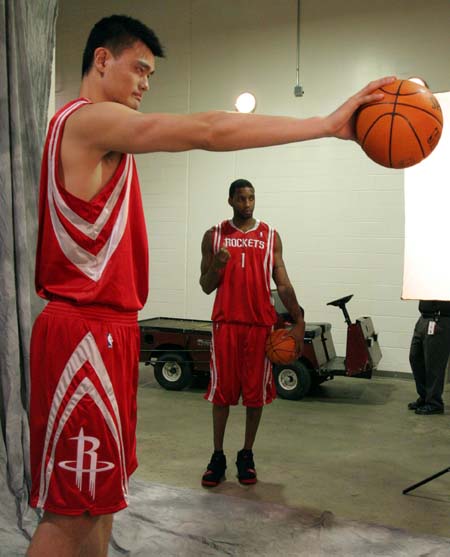 德拉富恩特谈世界杯分组：最让我担心的是比赛之间的长途旅行（德拉富恩特：世界杯分组最令我担忧的是赛间的长途奔波）