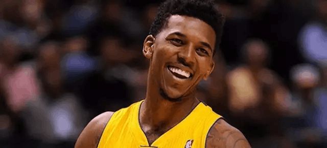 詹卢卡-曼奇尼：意大利渴望参加世界杯，每个人都会全力以赴（詹卢卡-曼奇尼：意大利盼战世界杯，全队将倾尽全力）